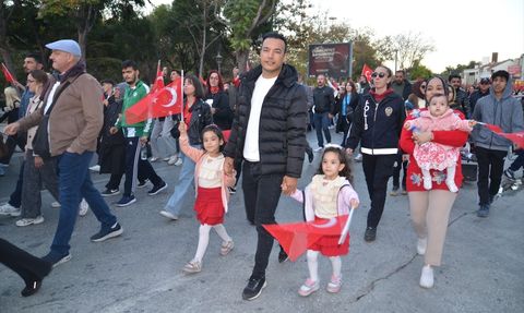Cumhuriyet'in 102. Yılı Konya'da Coşkuyla Kutlandı