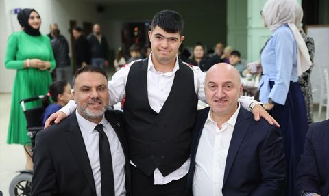 Down Sendromlu Genç Asker Olma Hayalini Gerçekleştirdi