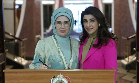 Emine Erdoğan Kuveyt'te Al Salam Sarayı Müzesi'ni Ziyaret Etti