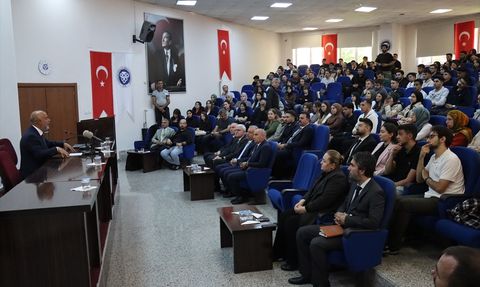 Erzincan Binali Yıldırım Üniversitesi'nde İlk Ders 'Filistin' Konusu Üzerine