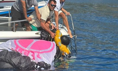 Fethiye'de Yamaç Paraşütü Uçuşu Sırasında Kaza: Alman Pilot Yaşam Mücadelesi Veriyor