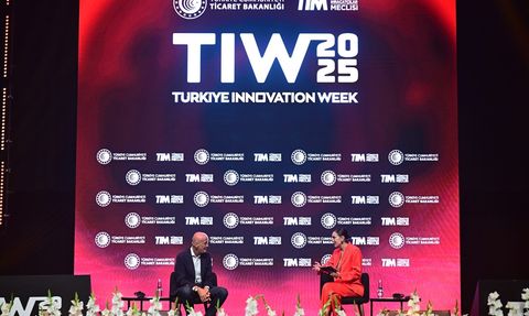 FIFA Hakem Komitesi Başkanı Collina'dan Türk Takımlarına Övgü