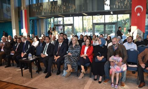 Fransa'da Türk Diasporasının 60. Yılı Kutlandı