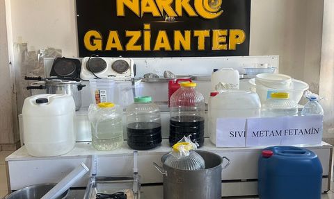 Gaziantep'te Uyuşturucu İmalatına Operasyon: 3 Tutuklama