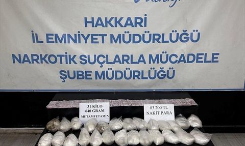 Hakkari'de 31 Kilo Sentetik Uyuşturucu Ele Geçirildi