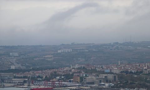 İklim Değişikliği Türkiye'de Ani Hava Değişimlerini Artırıyor