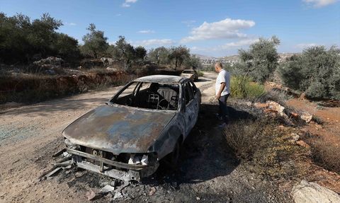 İsrail Ordusu Batı Şeria'da 38 Filistinliyi Yaraladı