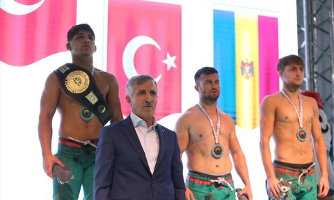 Kahramanmaraş'ta Karakucak Güreşleri Dünya Şampiyonası Tamamlandı