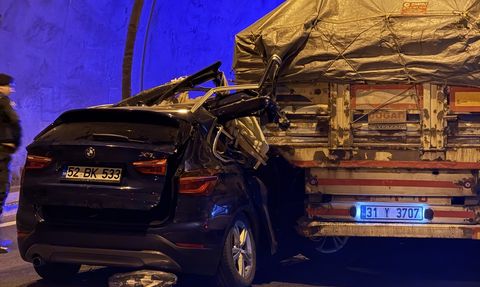 Kahramanmaraş'ta Tırla Çarpışan SUV Kazası