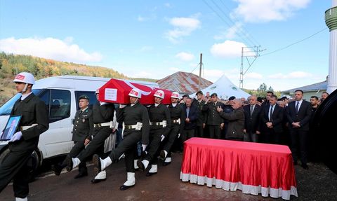 Kıbrıs Gazisi Cemal Şahin Son Yolculuğuna Uğurlandı