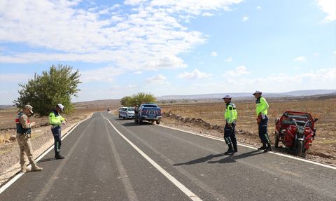 Kilis'te 3 Tekerlekli Elektrikli Motosiklet Kazası
