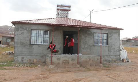 Kızılay Gönüllülerinden Anlamlı Ziyaret