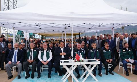 Kızılırmak Nehri'nde Şişme Kauçuk Savak Projesinin Temeli Atıldı