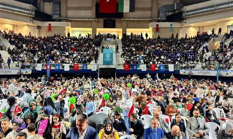 Kocaeli'de Ebeveynler 'Filistin' için Kitap Okudu