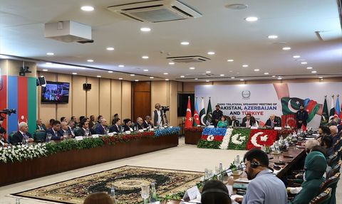 Kurtulmuş'tan Üçlü Parlamento Başkanları Toplantısı Değerlendirmesi