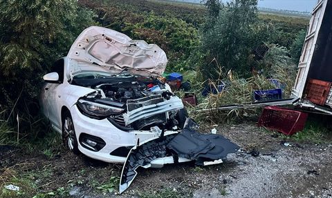 Manisa'da Trafik Kazası: 2 Ölü, 3 Yaralı