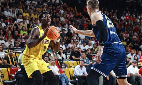 Mersin Spor, FIBA Şampiyonlar Ligi'nde Karditsa Iaponiki'yi Yendi