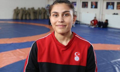 Milli Güreşçiler Balkan Şampiyonası İçin Hazırlanıyor