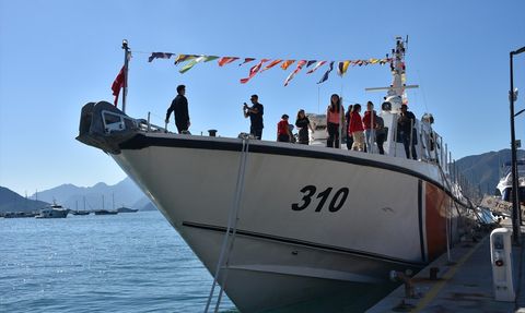 Muğla'da Askeri Gemilere Yoğun İlgi