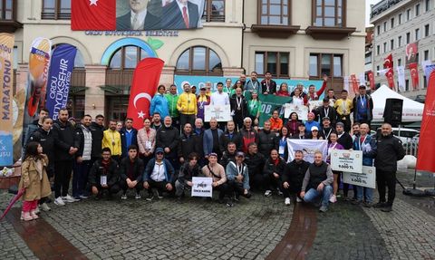 Ordu Yarı Maratonu ve Halk Koşusu Gerçekleştirildi