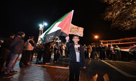 Sakarya ve Çevre İllerde İsrail'in Saldırısına Tepki Gösterildi