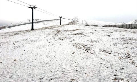 Samsun'un Akdağ'ında Mevsimin İlk Karı Yağdı