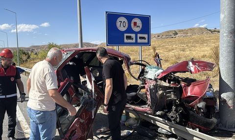 Sivas'ta Feci Kaza: 10 Yaralı