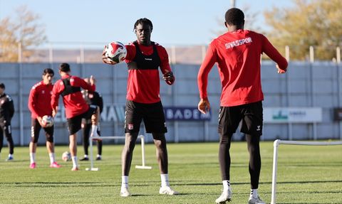 Sivasspor, Ümraniyespor Maçına Hazırlanıyor