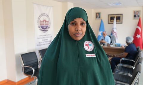Somali'deki Sağlık Bilimleri Fakültesi Mezunları Sağlık Alanında Yenilikler Sunuyor