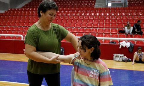 Spor Tırmanışçısı Yağmur Toylan'ın Olimpiyat Hedefi ve Annesinin Desteği