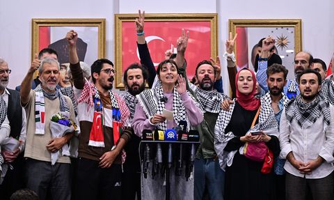 Sümeyye Sena Polat Annesine Kavuştu: Gazze İçin Mücadele Devam Edecek