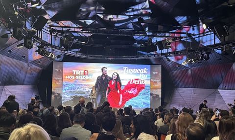 Taşacak Bu Deniz Dizisi Ekranlara Merhaba Dedi