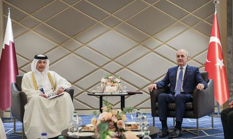 TBMM Başkanı Kurtulmuş'tan Katar Mevkidaşı ile Önemli Görüşme