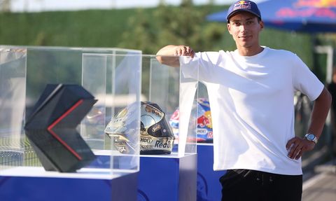 Toprak Razgatlıoğlu: MotoGP'ye İlk Türk Motosikletçi Olarak Geçiş Yapıyor