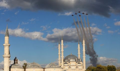 Türk Yıldızları Edirne'de Test Uçuşu Gerçekleştirdi