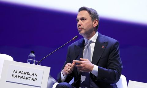 Türkiye'nin Enerji Stratejisi ve Yenilenebilir Yatırımlar