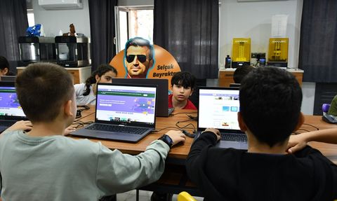 Yeni Dönem Eğitimleri Batman İcathane'de Başladı