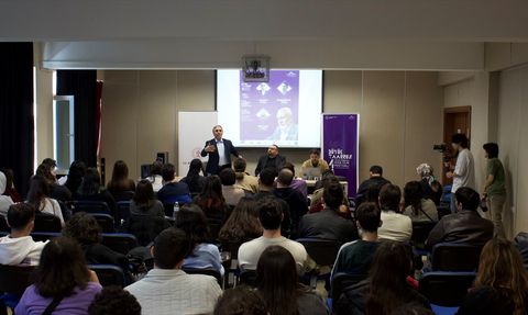 Yücel Çakmaklı: Milli Sinemanın Öncu İsimlerinden Biri