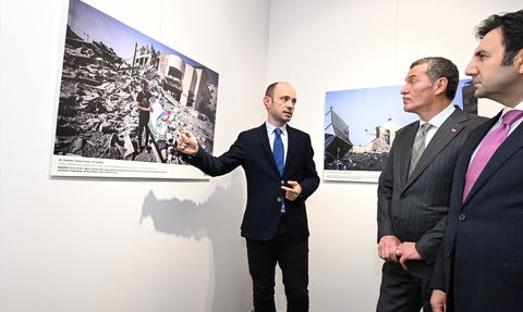 Zeytinburnu'nda "Kanıt" Sergisi Açıldı