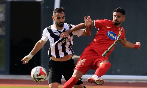 Manisa FK ve Amed Sportif'in Karşılaşması: Teknik Direktörlerin Değerlendirmeleri