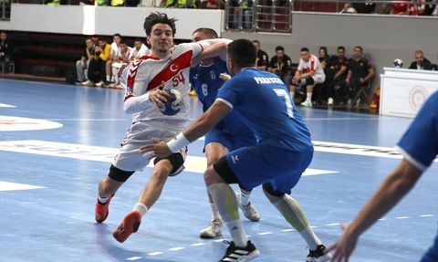 Türkiye Hentbol Takımı Güney Kıbrıs'ı Farklı Geçti