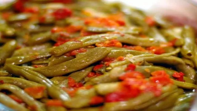 Yeşil fasulye sevmeyenler bu yöntemi mutlaka deneyin! Tadına doyulmuyor