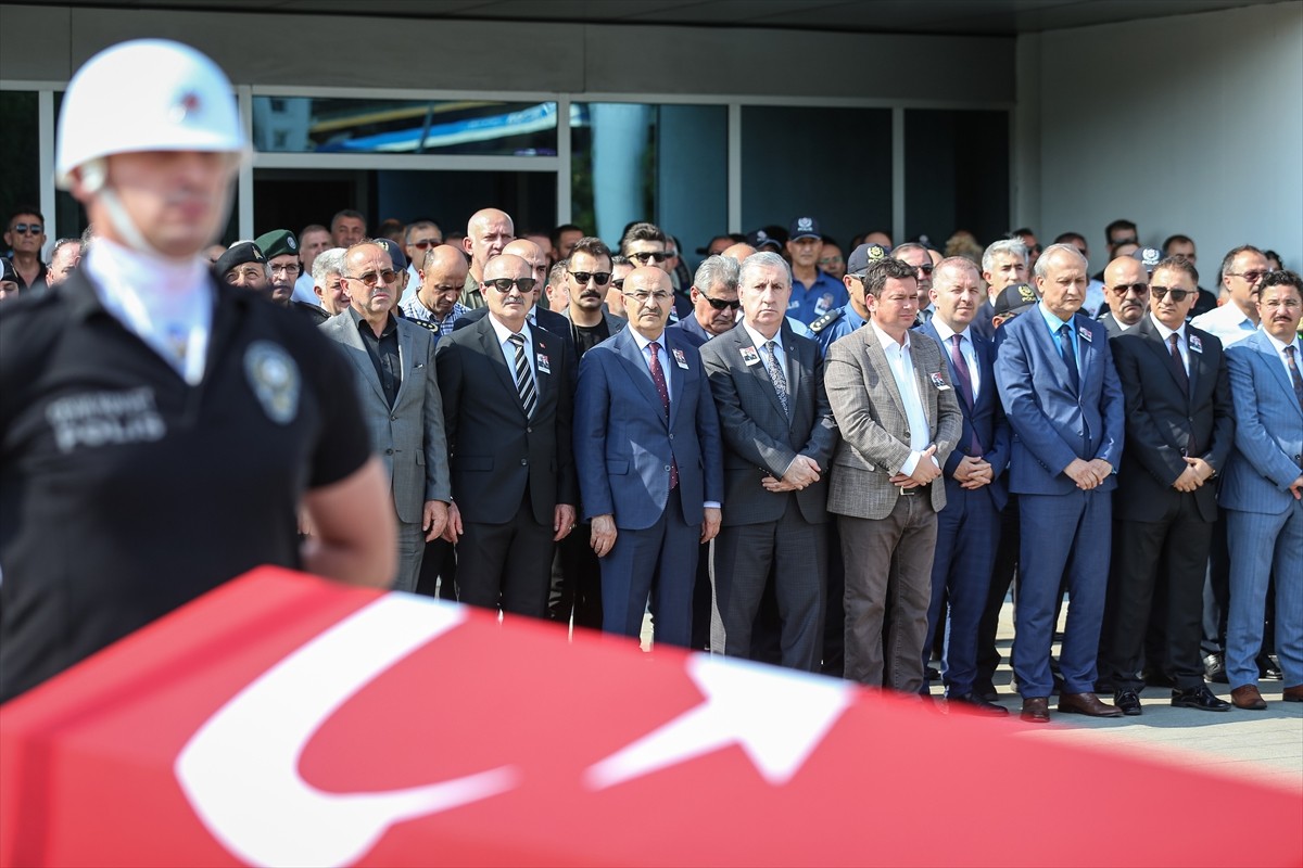 Bursa'da kanser tedavisi gördüğü sırada 47 yaşında vefat eden İl Emniyet Müdür Yardımcısı Özay...