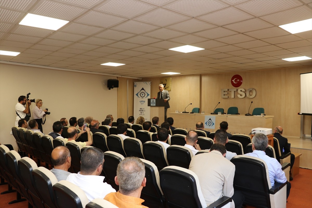 Erzurum Kongresi'nin 105. yıl dönümü dolayısıyla Erzurum ile Sivas Ticaret ve Sanayi Odaları'nın...