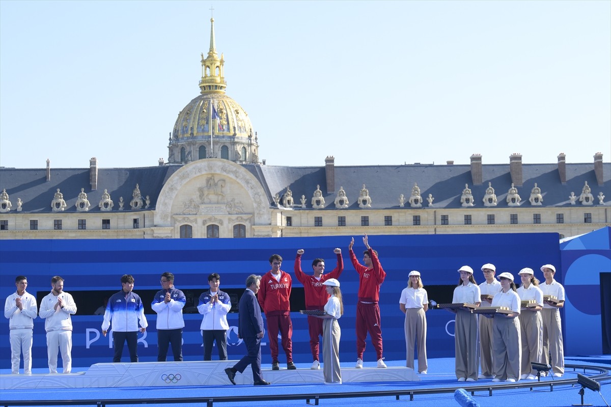 Fransa'da düzenlenen Paris 2024 Olimpiyat Oyunları'nın üçüncü gününde Okçuluk Klasik Yay Takım...