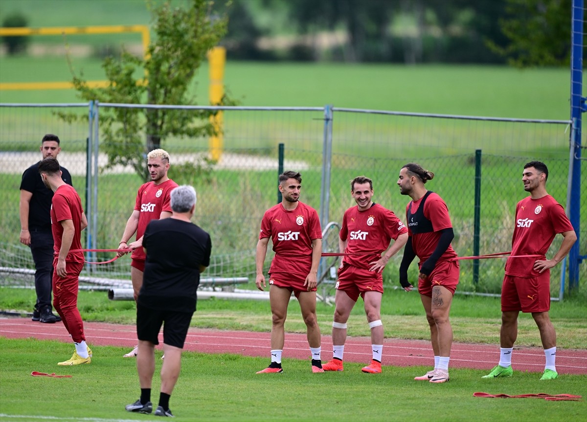 Galatasaray Futbol Takımı, yeni sezon hazırlıklarını Avusturya kampında sürdürdü. Steiermark...
