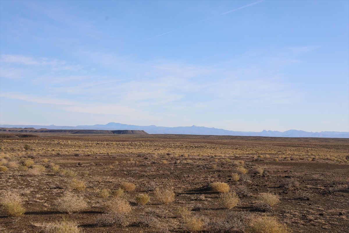 Güney Afrika Cumhuriyeti'nin güneybatısından başlayıp, Atlas Okyanusu sahilleri boyunca Namib...