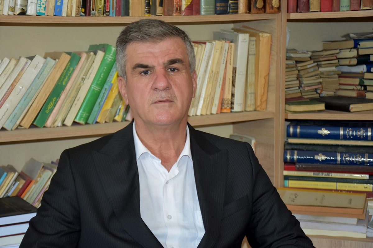 Irak’ın Duhok kentinde yaşayan din adamı Şeyh Zeyd Muhammed Faris, babasının 1936'dan itibaren...