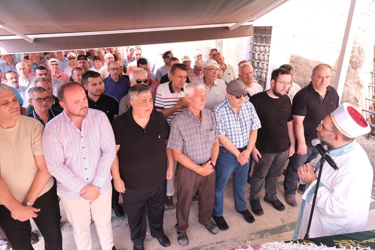 İran'ın başkenti Tahran'da suikasta uğrayan Hamas Siyasi Büro Başkanı İsmail Heniyye için...