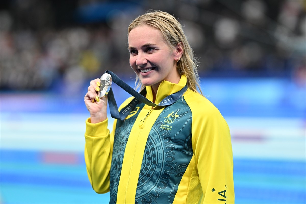 Paris 2024 Olimpiyat Oyunları'nın yüzme branşında kadınlar 200 metre serbestte olimpiyat rekoru...